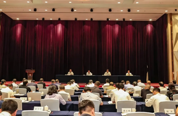 全省智慧農(nóng)業(yè)引領(lǐng)區(qū)建設(shè)現(xiàn)場推進(jìn)會召開，托普云農(nóng)“數(shù)智大田”創(chuàng)新模式助力單產(chǎn)提升